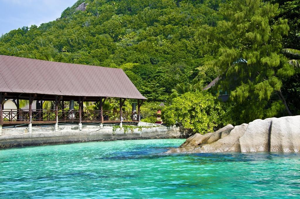 New Emerald Cove Hotel Baie Sainte Anne Kültér fotó